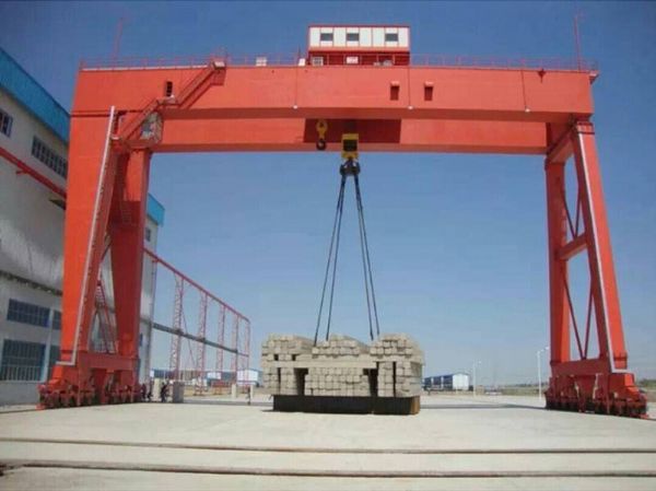 門式起重機(jī)，山東長(zhǎng)城起重機(jī)械有限公司